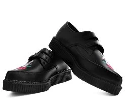 Black TUKskin™ Rose & Dagger Pointed Creeper -Urban Sole Shop A9470 02