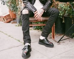 Black TUKskin™ Rose & Dagger Pointed Creeper -Urban Sole Shop A9470 LF 02