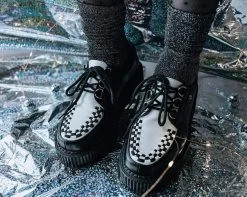 Black & White Anarchic Creeper 15 Black & White Anarchic Creeper -Urban Sole Shop T2274 LF 03 f592e49c 9b45 4bfd 856d df2e2a8549b7