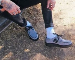 Grey Plaid Viva Low Creeper 8 Grey Plaid Viva Low Creeper -Urban Sole Shop V9535 LF 02 81f356b5 7028 40a6 bef1 437820caf0b2