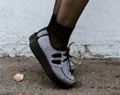 Grey Plaid Viva Low Creeper 9 Grey Plaid Viva Low Creeper -Urban Sole Shop V9535 LF 03 8f8b015e a014 49cf 9553 78c70e8f5fba
