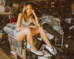 White Oil Slick Mondo Creeper -Urban Sole Shop V9952 lifestyle 4e815aad ceaf 40f8 a840 42b4c6c3f0d7